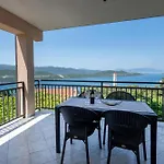 Gabriel * Neum