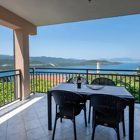 Gabriel * Neum